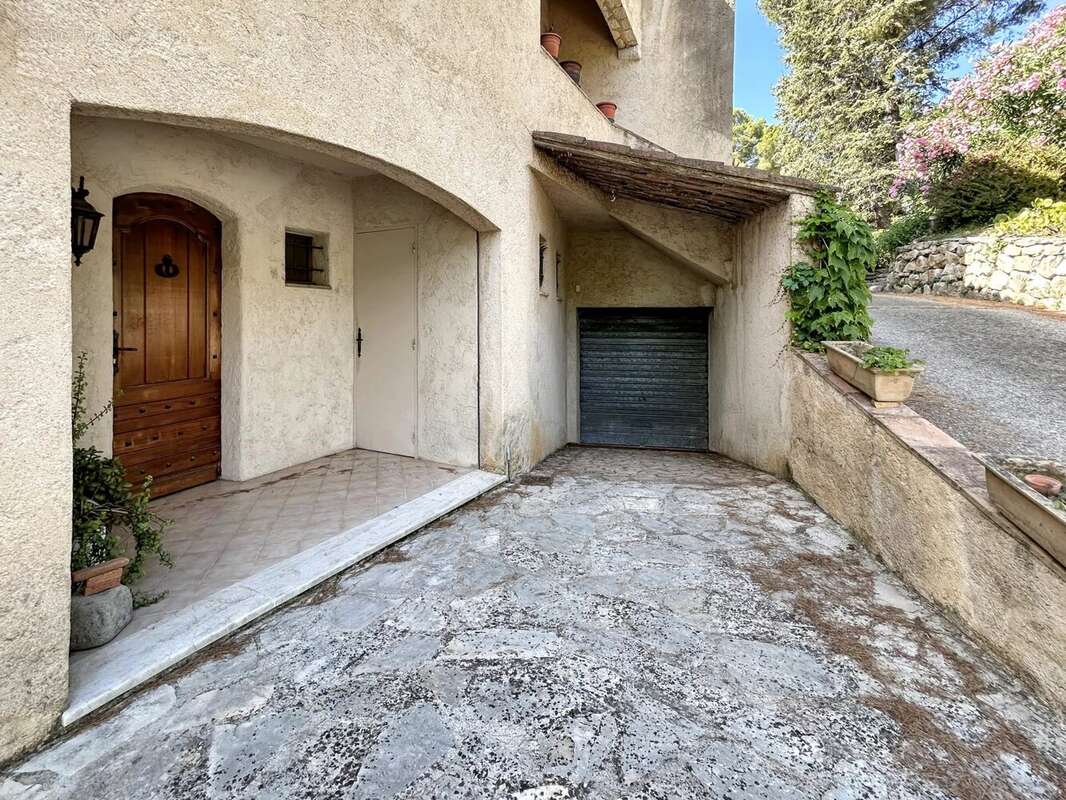 Propriété de caractère à Antibes – Quartier Eucalyptus - photo 34