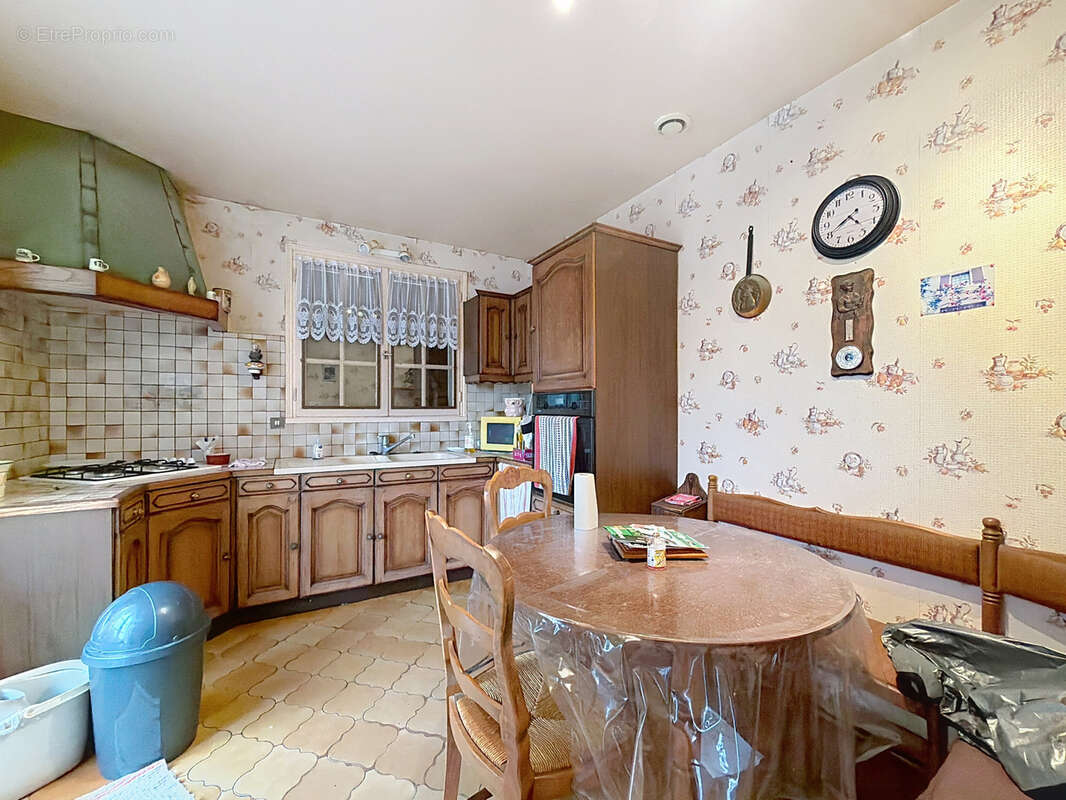 Maison à SAINT-AULAIRE