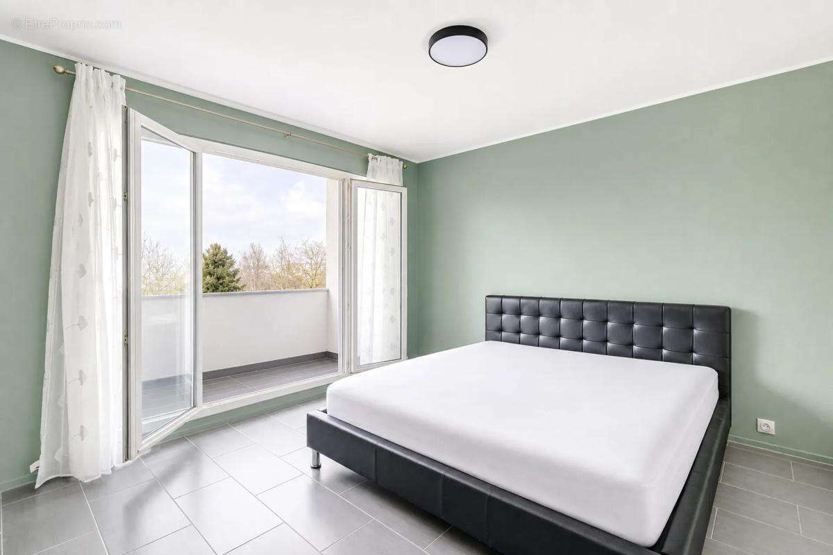 Appartement à SAINT-GRATIEN