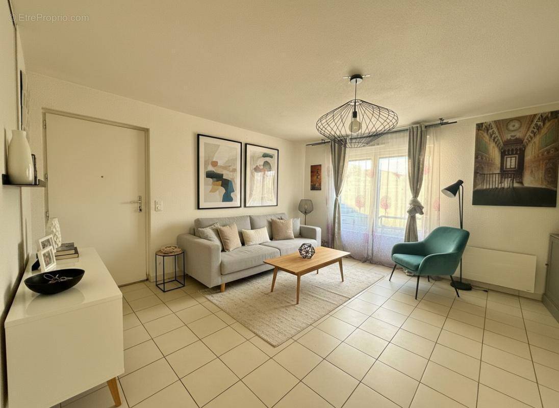 Appartement à RIS-ORANGIS