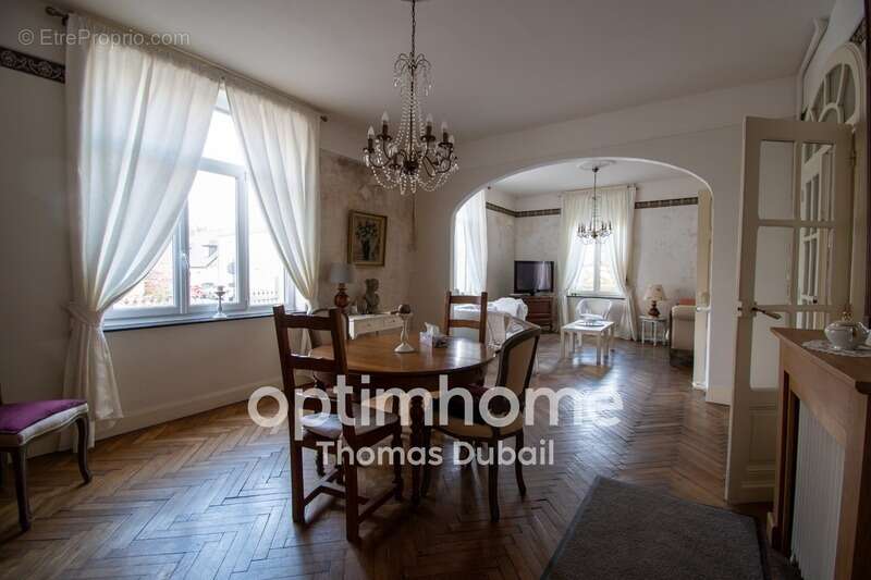 Maison de caractère 184 m² – Beaux volumes et fort potentiel proche centre-ville - photo 3