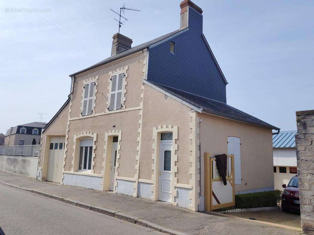 Maison à CARENTAN