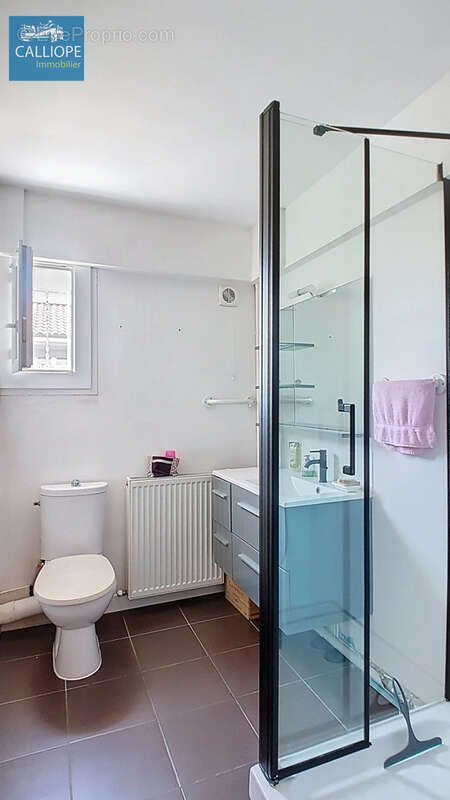 Maison à PAREMPUYRE