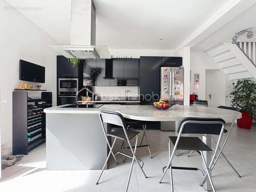 Maison à GARANCIERES