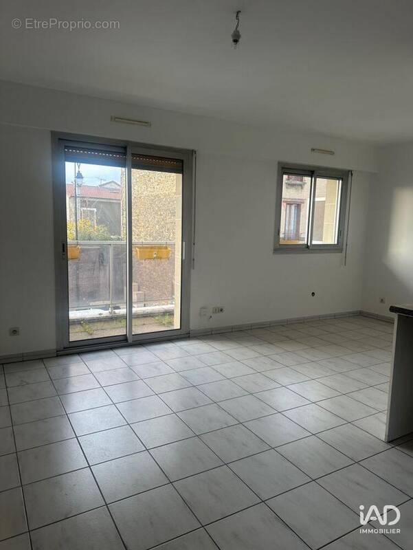 Photo 1 - Appartement à NEUILLY-PLAISANCE