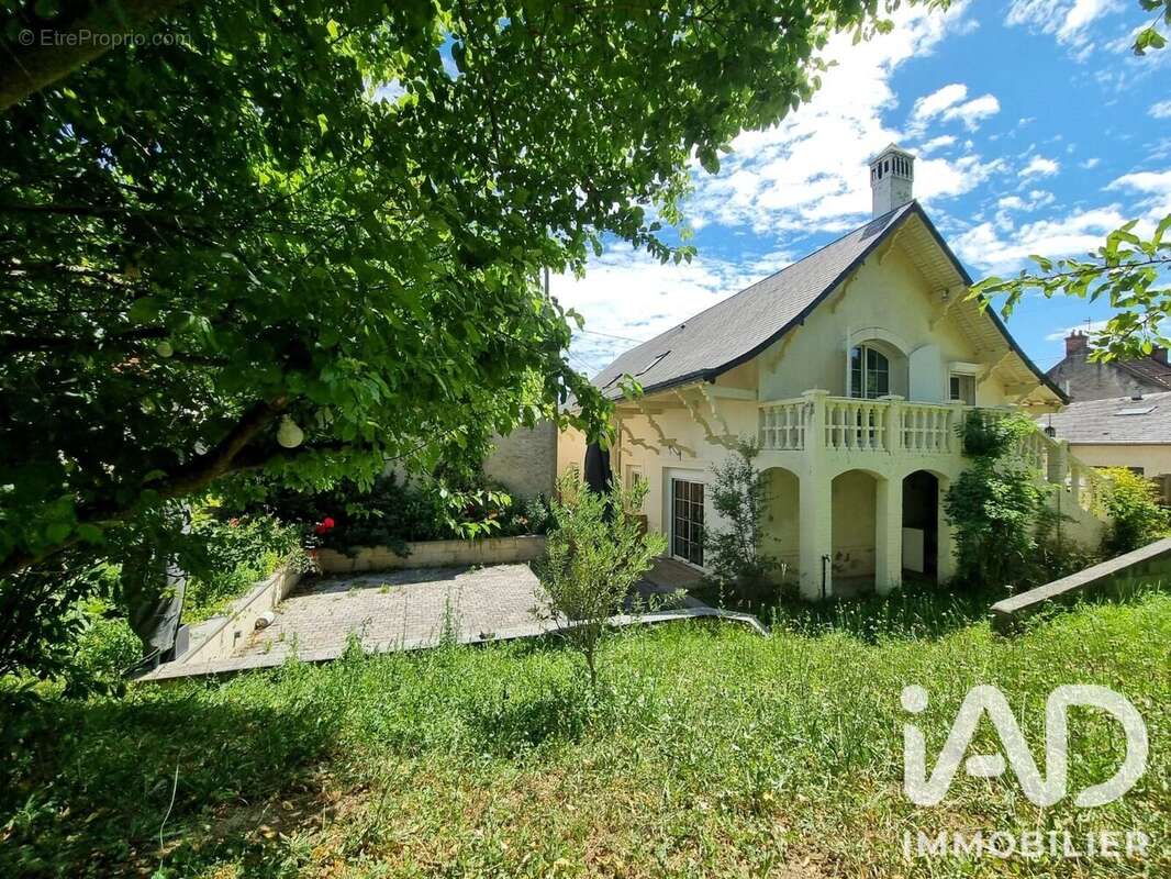 Maison 170 m² à Gironville-Sur-Essonne  - photo 4