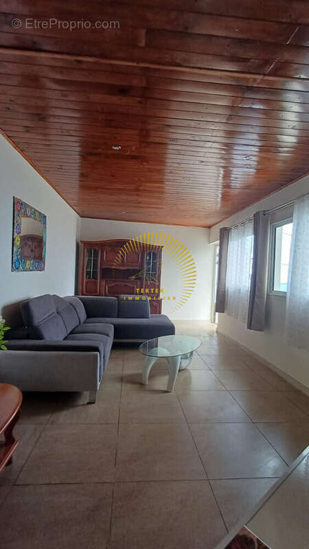 Maison à PETITE-ILE