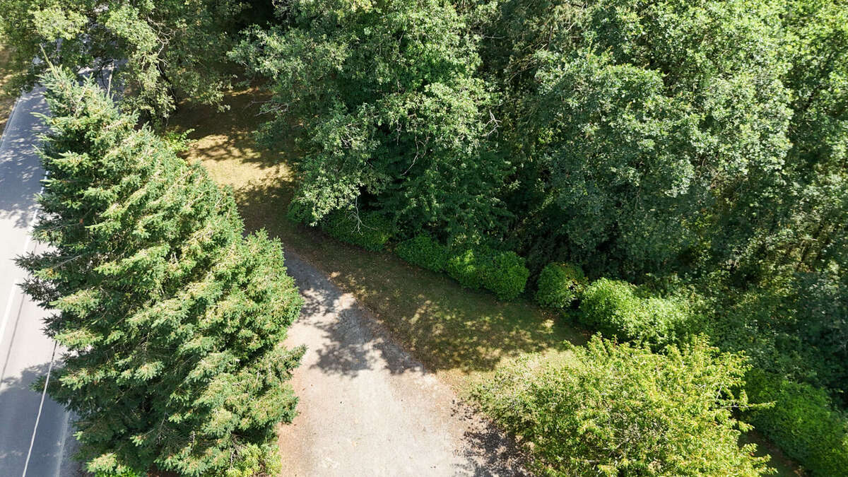 Terrain à SAINT-ETIENNE-DE-MER-MORTE