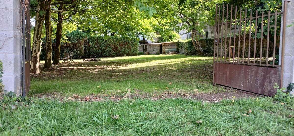 Maison à DEMANGEVELLE