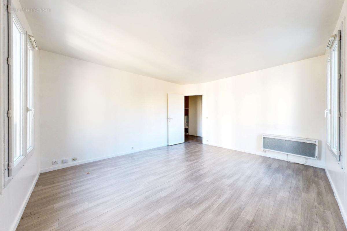 Appartement à RUEIL-MALMAISON