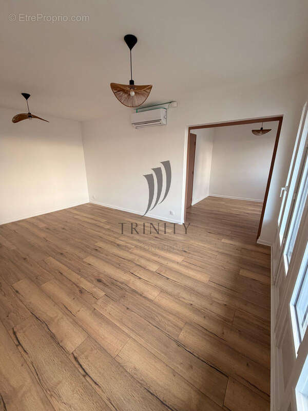 Appartement à GUILHERAND-GRANGES