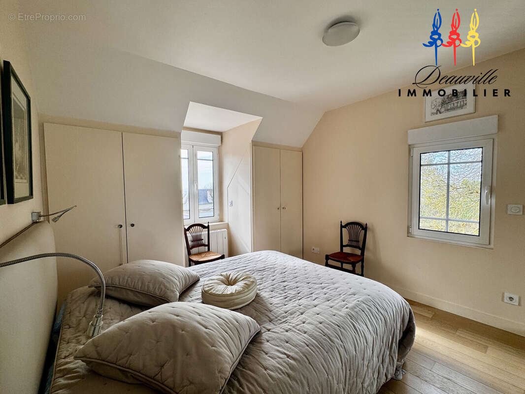 Maison à TROUVILLE-SUR-MER