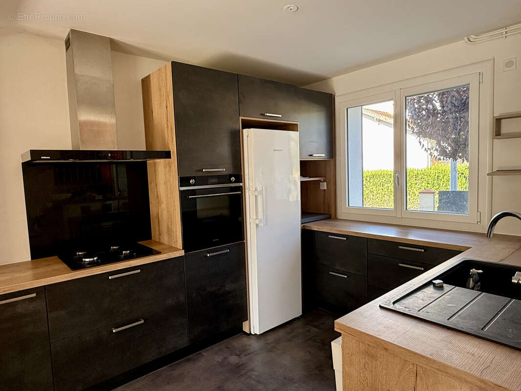 Maison à SAINT-JUERY