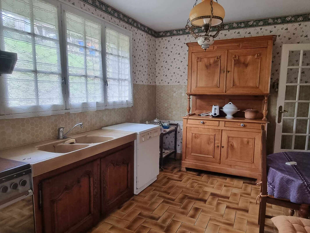 Maison à SAINT-CALAIS