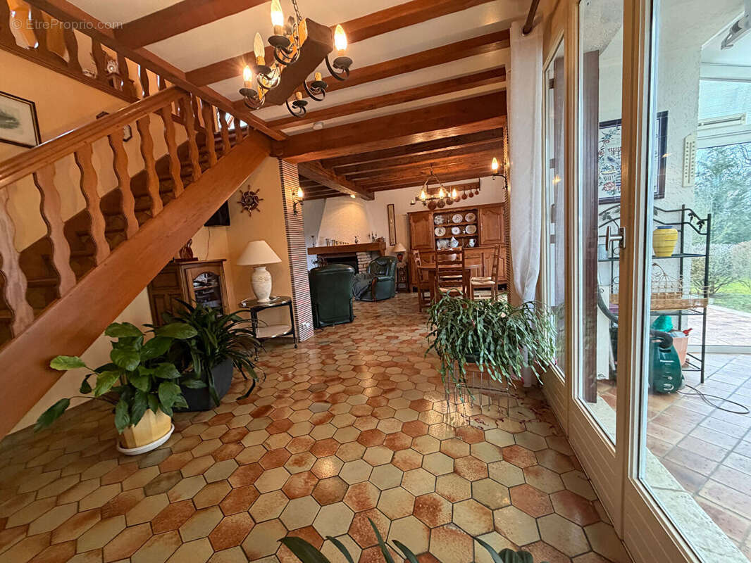 Maison à ARNIERES-SUR-ITON