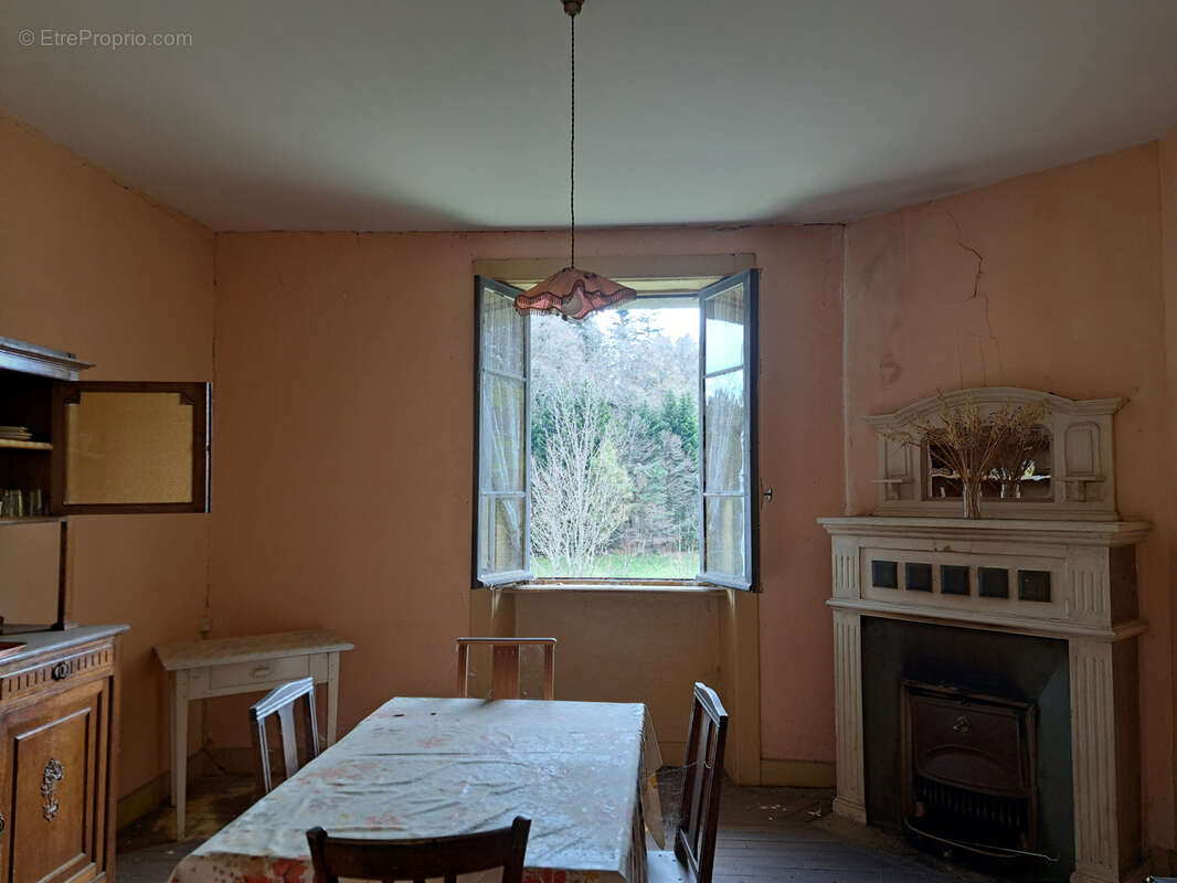 Maison à LE CHAMBON-SUR-LIGNON