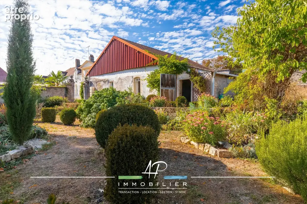 Belle propriété avec dépendances sur plus d’un hectare - photo 18