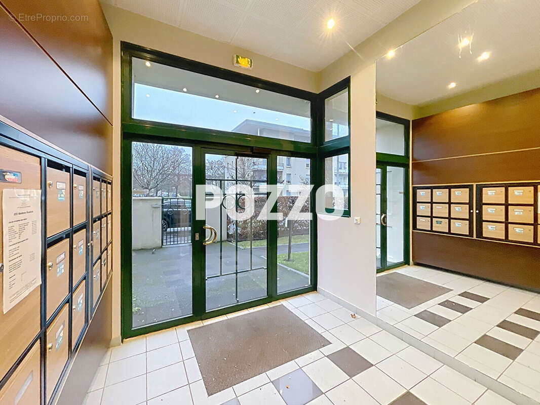 4 pièce(s) 67 m2 - balcon - garage - transport - photo 16
