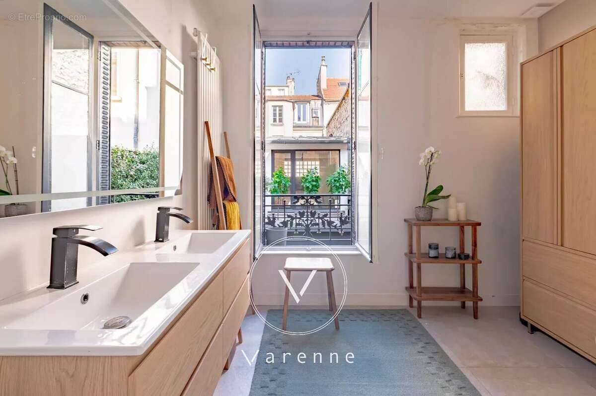 Maison à PARIS-6E