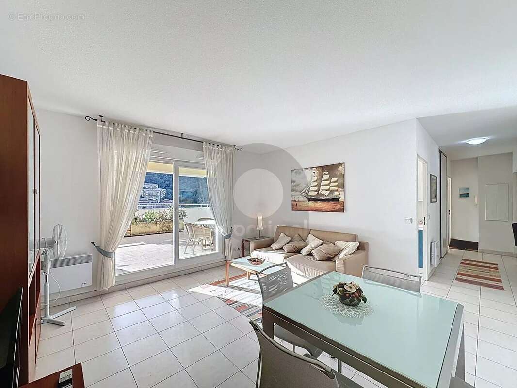 Appartement à MENTON