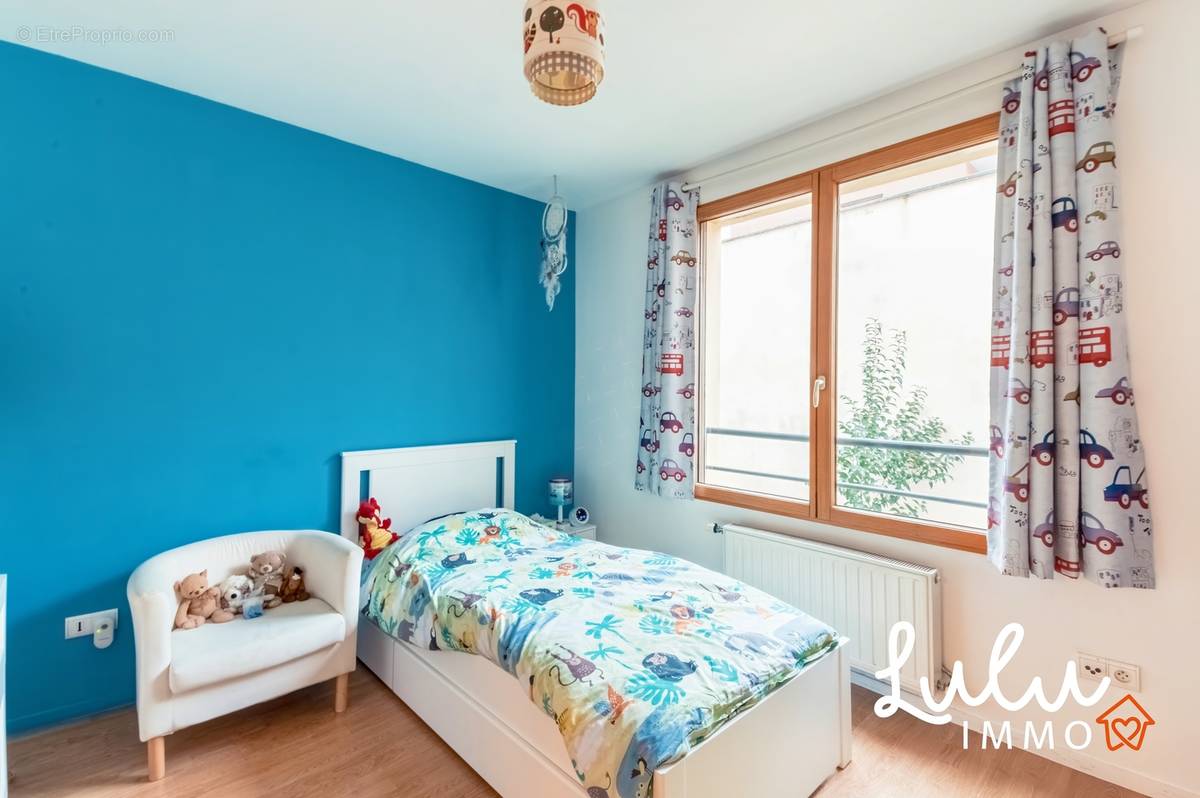 TASSIN-Maison de ville - T5 de 129 m² avec jardin - Hyper-centre - photo 12