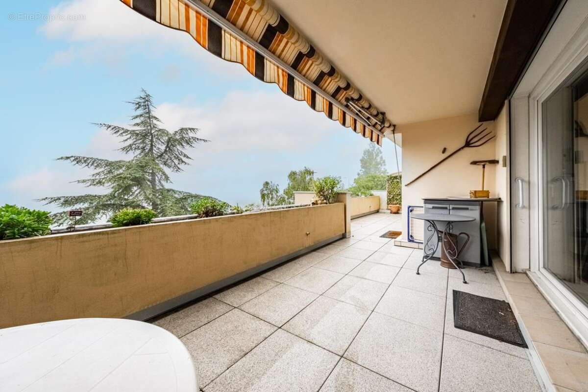 Appartement à TALANT