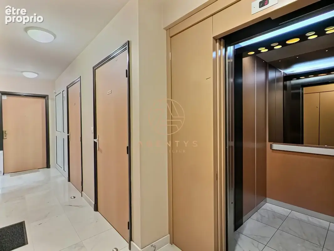 Appartement 25 m² à Saint-Maur-Des-Fosses  - photo 9
