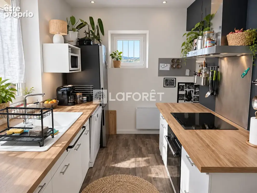 Maison Saint Pierre La Palud 5 pièce(s) 120m2 - photo 10