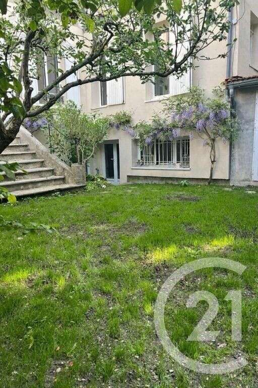 Appartement à FONTENAY-SOUS-BOIS