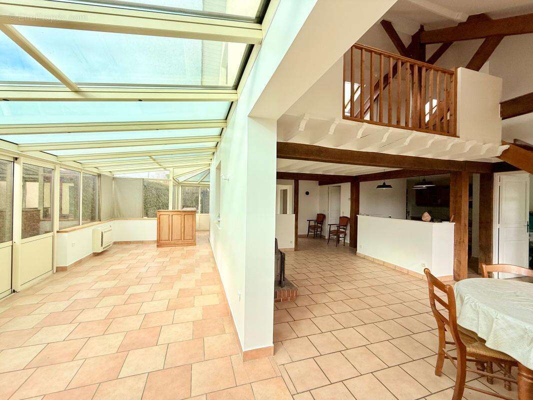 Maison à AUVERS-SUR-OISE