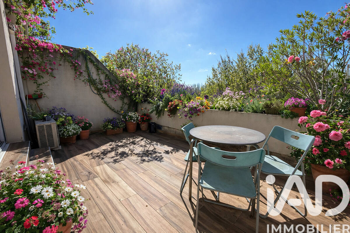 Photo 1 - Appartement à ARLES