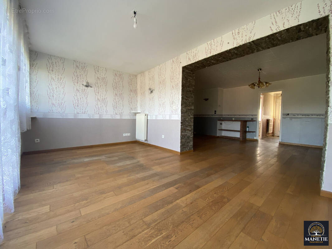 Maison 97 m² à Beaurains  - photo 6