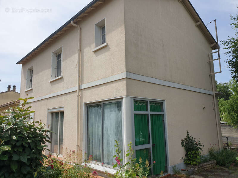 Maison à vendre 5 pièces NIORT (79) - photo 13