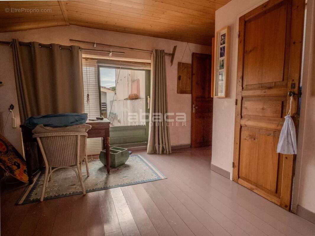 Maison à LES PORTES-EN-RE