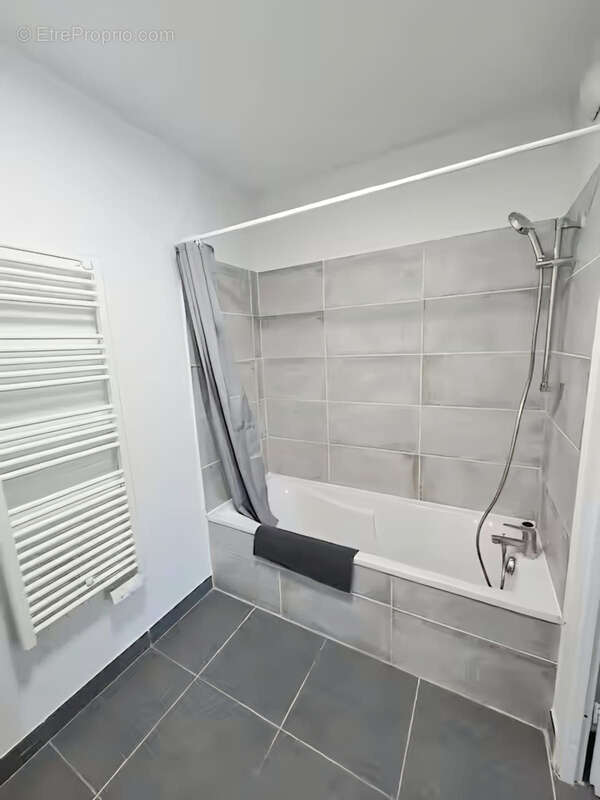Appartement à CASTELNAU-LE-LEZ