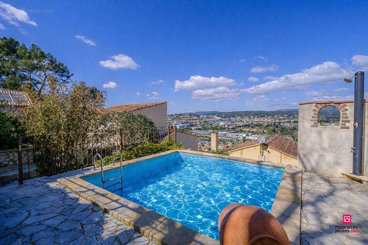 Maison à MARSEILLE-11E