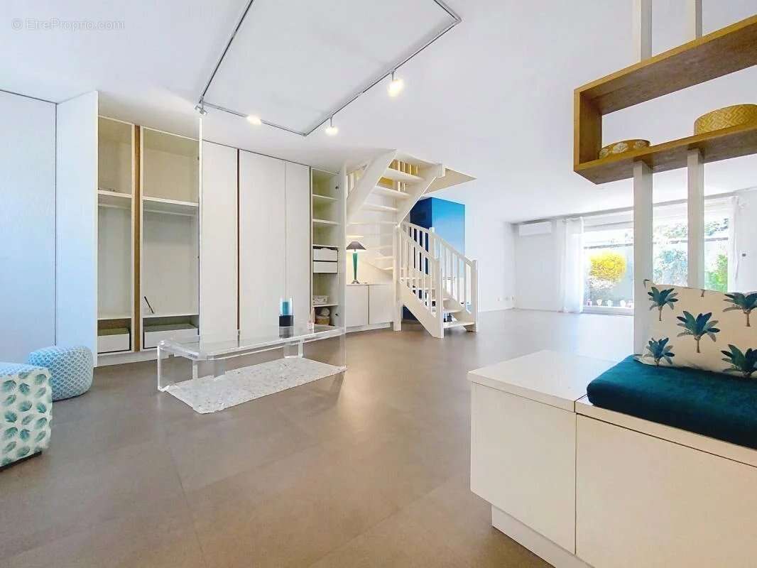 Maison à LYON-5E