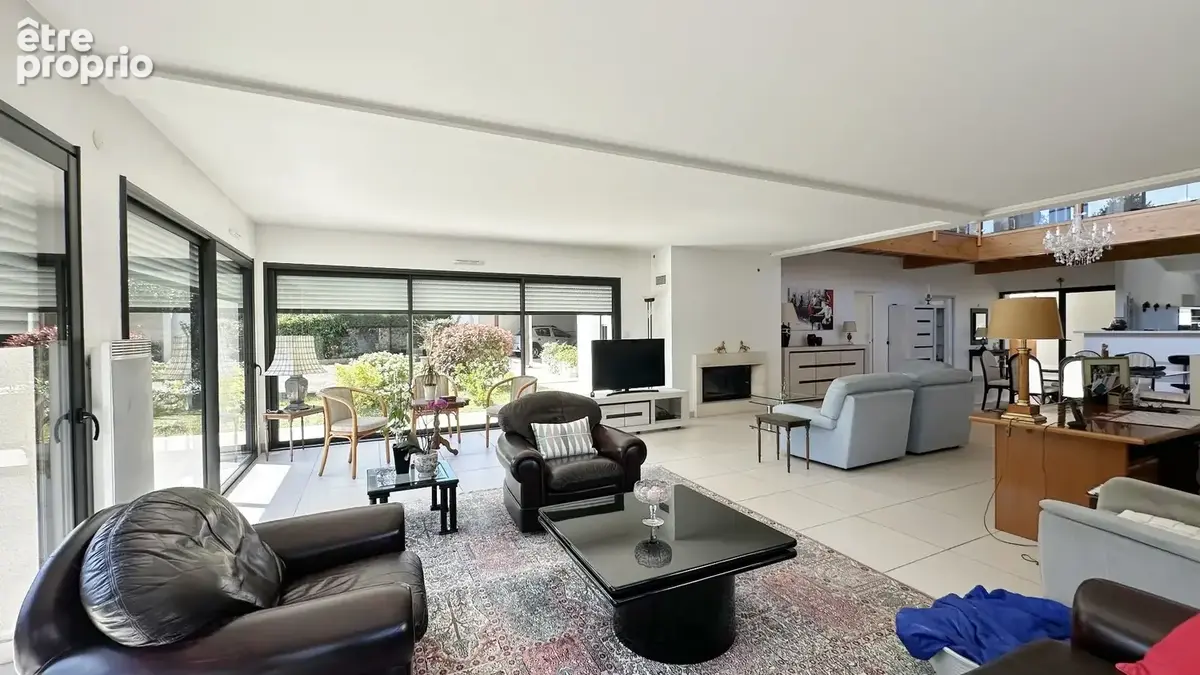 Superbe villa d'architecte de type t7 de 270 m2 sur 3532 m2 - photo 7