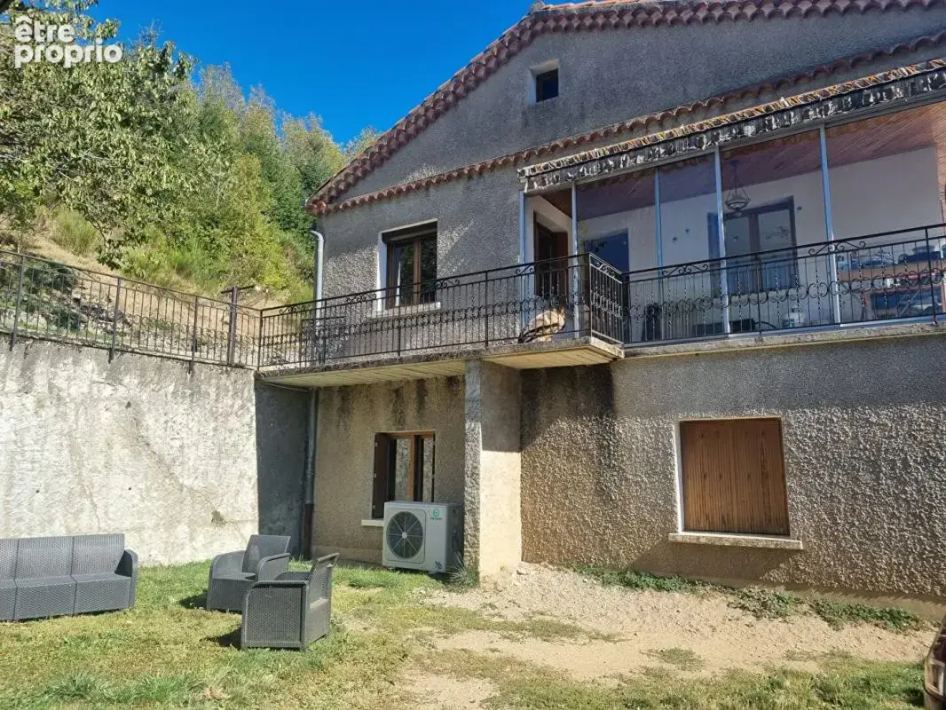 Saint Sauveur en Rue 42220 maison familiale sur sous-sol complet 103.61m² habitables 4 chambres sur 1568m² de terrain - photo 10