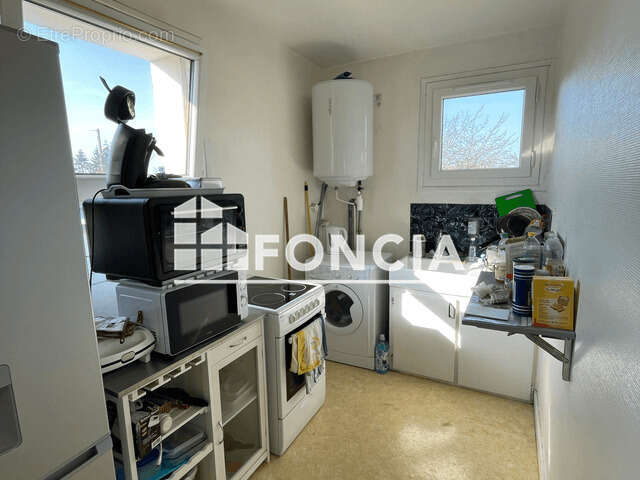 Appartement à LEVES