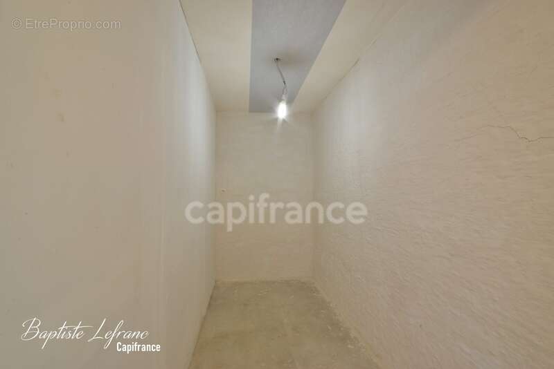 Maison à CHATEAUNEUF-SUR-SARTHE