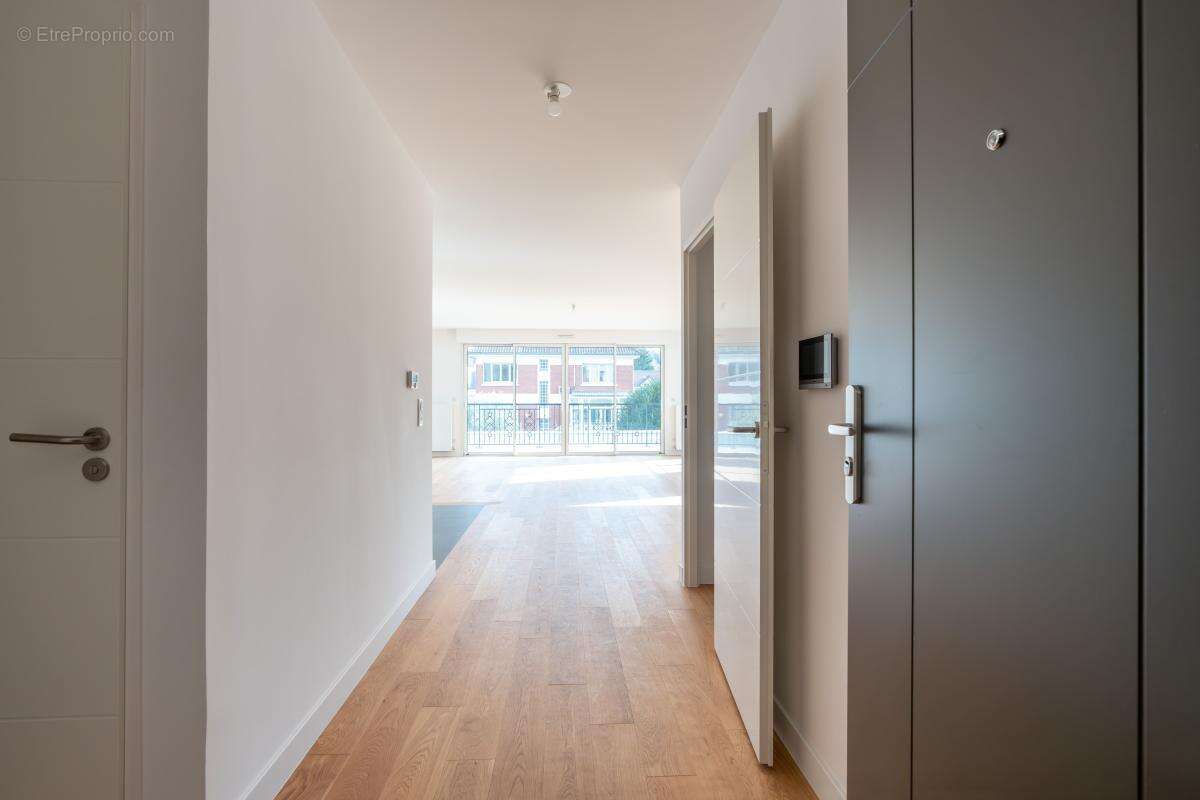 Appartement à SAINT-MAUR-DES-FOSSES