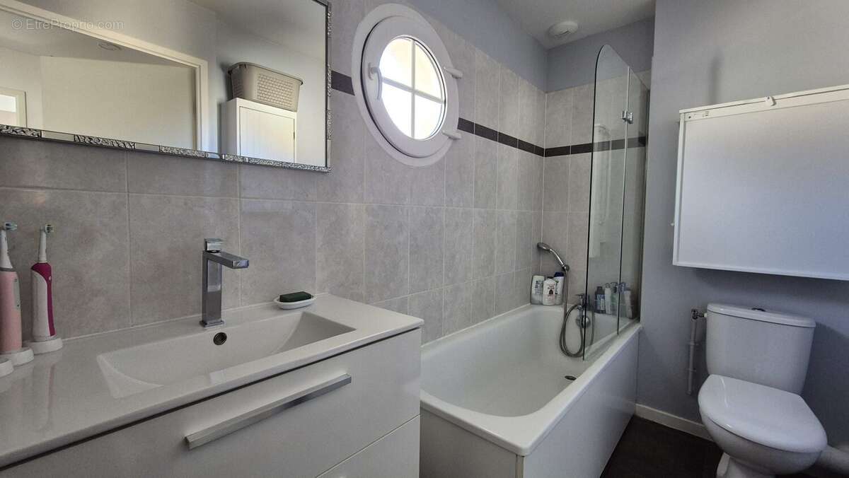 Maison à FAREMOUTIERS