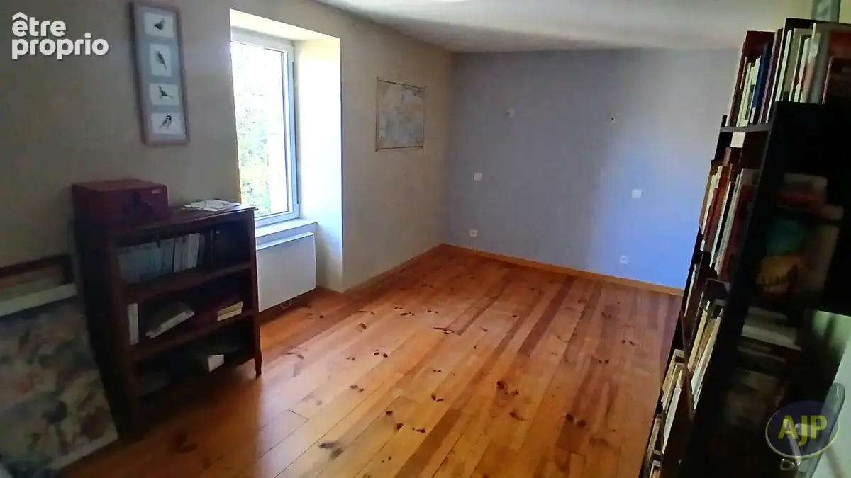 Maison en pierre Quilly - photo 10