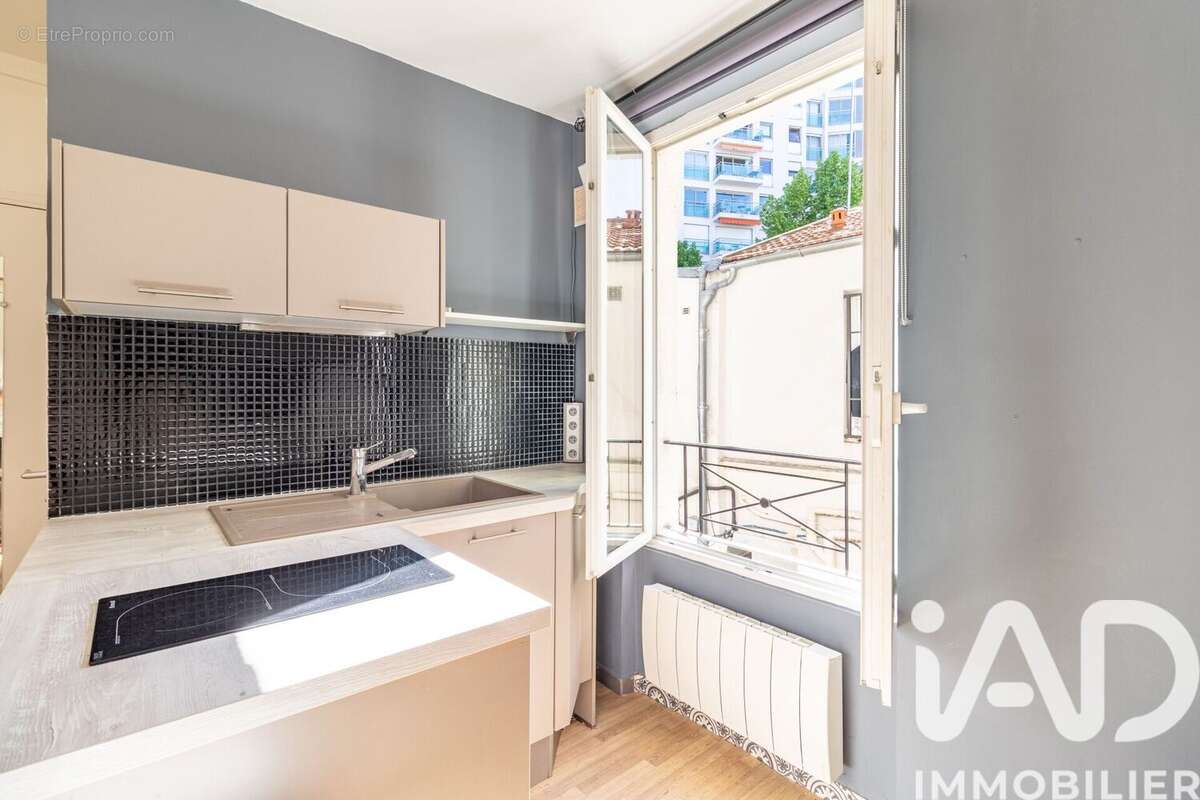 Photo 9 - Appartement à PARIS-20E