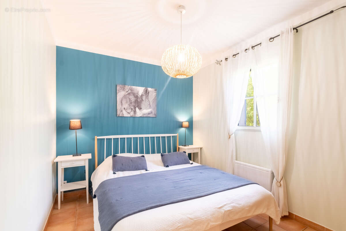 Maison à LORIOL-DU-COMTAT