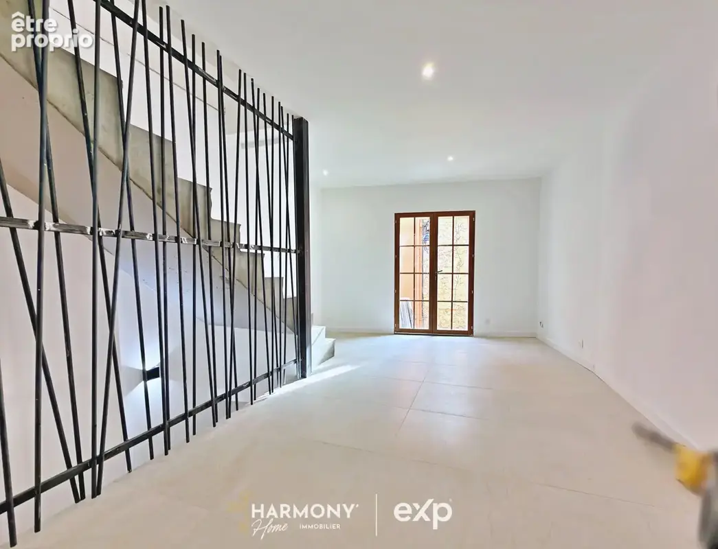 Maison 5 pièces 105 m² à vendre à Jouques (13490) - photo 9