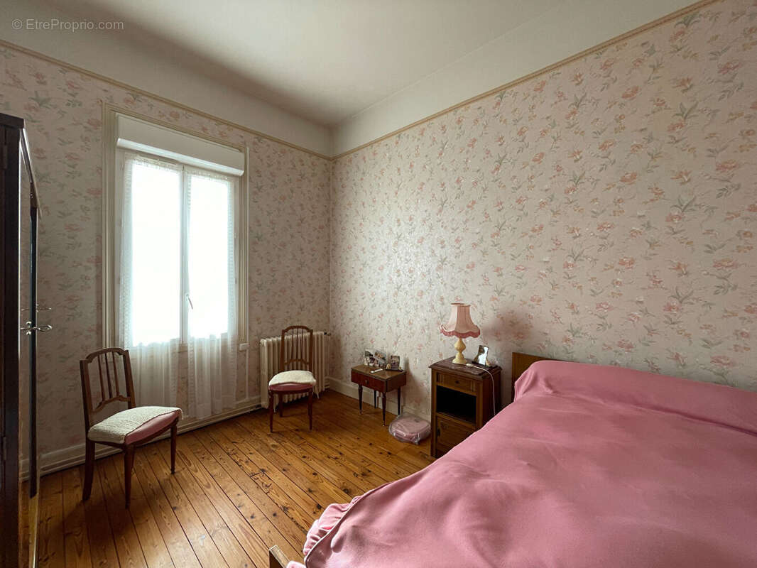 Maison à SAINT-ANTOINE-DE-BREUILH