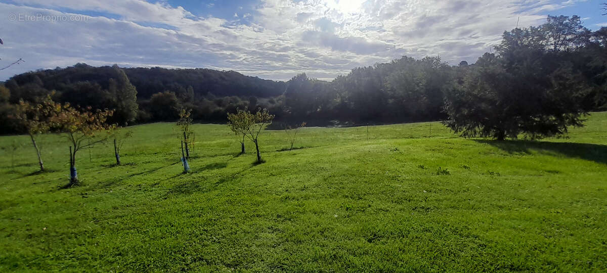 Autre à SAINT-PRIVAT-DES-PRES