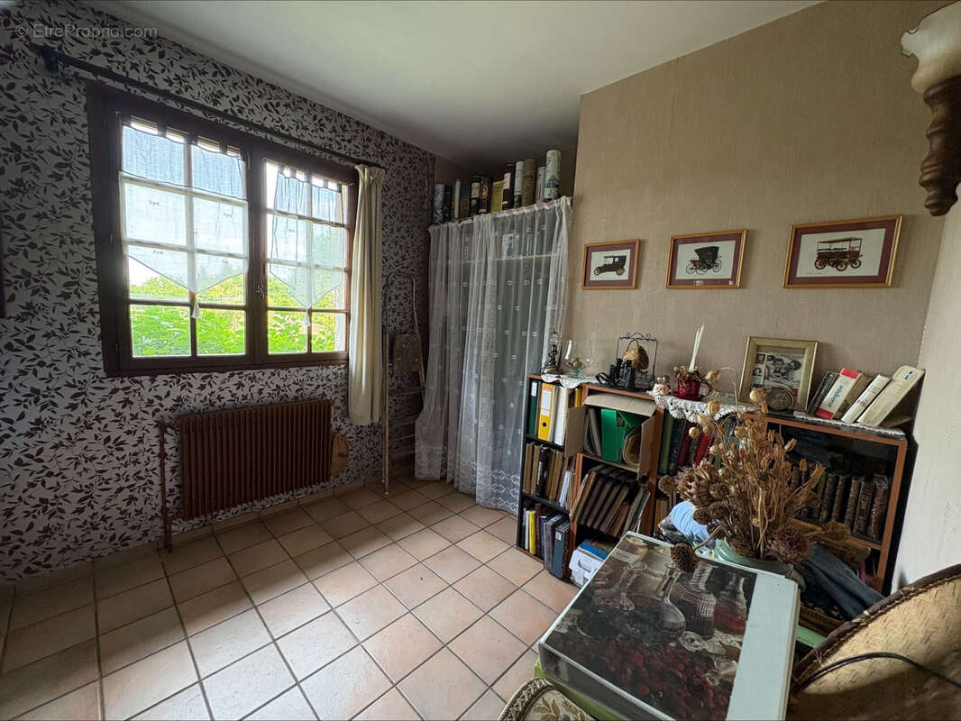 Ully Saint Georges maison de 285m2 - photo 12